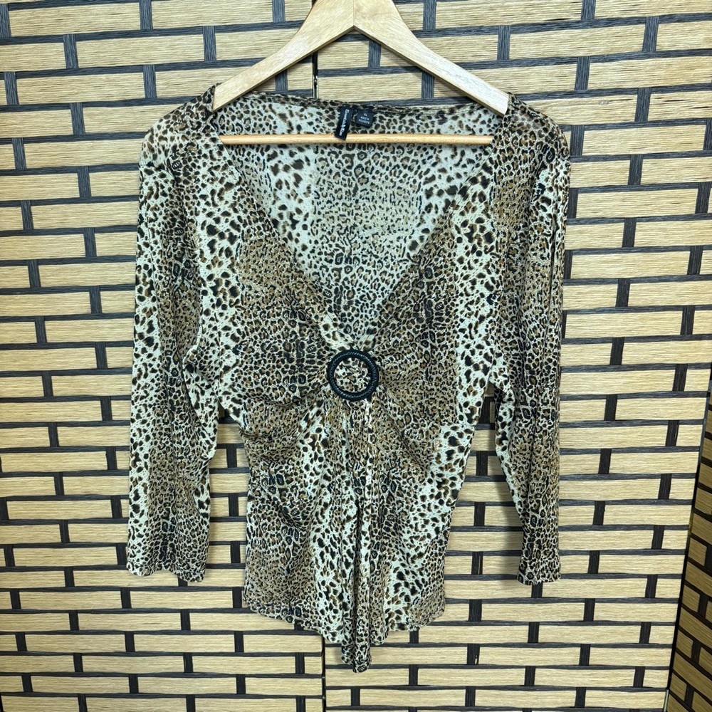 Essentials By Milano Sheer Leopard Blouse‎ Size XL